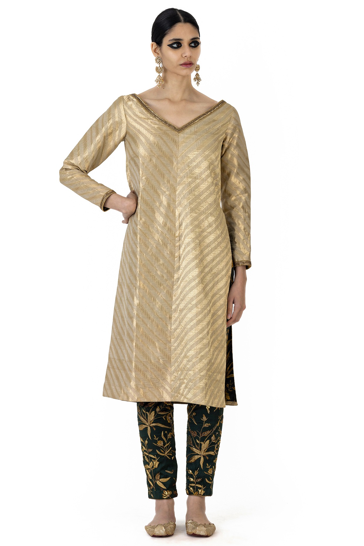 Fabclub Rayon Gold Foil Printed Anarkali Shape With Angrakha Style Grey Women  Kurti at Rs 449 | Artificial Silk Kurti in Ahmedabad | ID: 22189637573